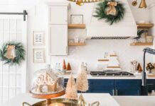Kuchnie wakacyjne: 38 pomysłów na świąteczne dekoracje od projektantów z małym budżetem