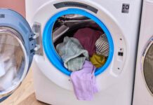 Un semplice trucchetto per il bucato riduce i tempi di asciugatura e riduce le rughe
