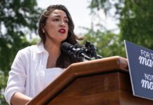 Представницька демократія: система, створена для масштабу