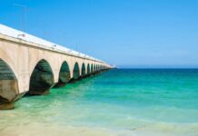 Найдовші пірси світу: глобальний огляд