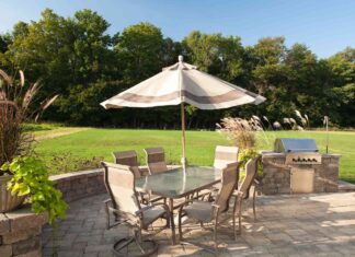 П’ять помилок у дизайні заднього двору, які миттєво знижують привабливість