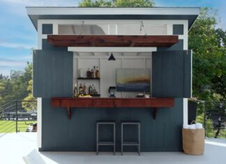 Costco Тепер Продає Барні Будки для Легкого Прийому у Басейну