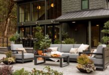 Відкрита зона відпочинку: Перетворення патіо готелю Carly з меблями AllModern