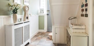 Small Hallway Solutions: From Decluttering to Porch Extensions