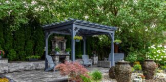 5 Outdoor Decor Finds That Designers Hunt For in Thrift Stores