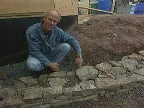 Посібник зі створення сухої кам’яної стіни, яка прослужить століття