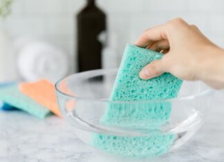 Як очистити всю кухню з однієї пляшки перекису водню