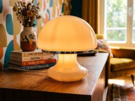 Bagaimana Lampu Jamur Kaca Opal Tahun 1970-an Mengambil Alih Dekorasi Modern