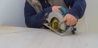 So schneiden Sie eine Laminat-Arbeitsplatte mit einer Kreissäge